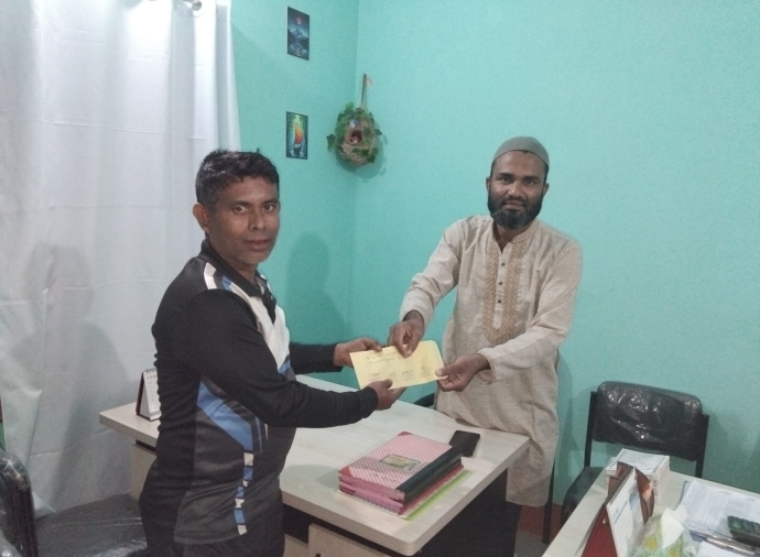 ঋণ বিতরণ